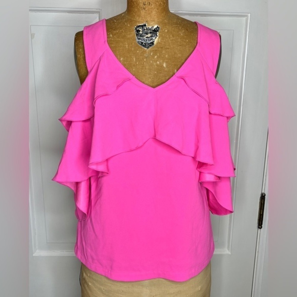 Trina Turk Pink Sebastapol Ruffle Top Barbie Barbiecore Cold Shoulder Sz XS